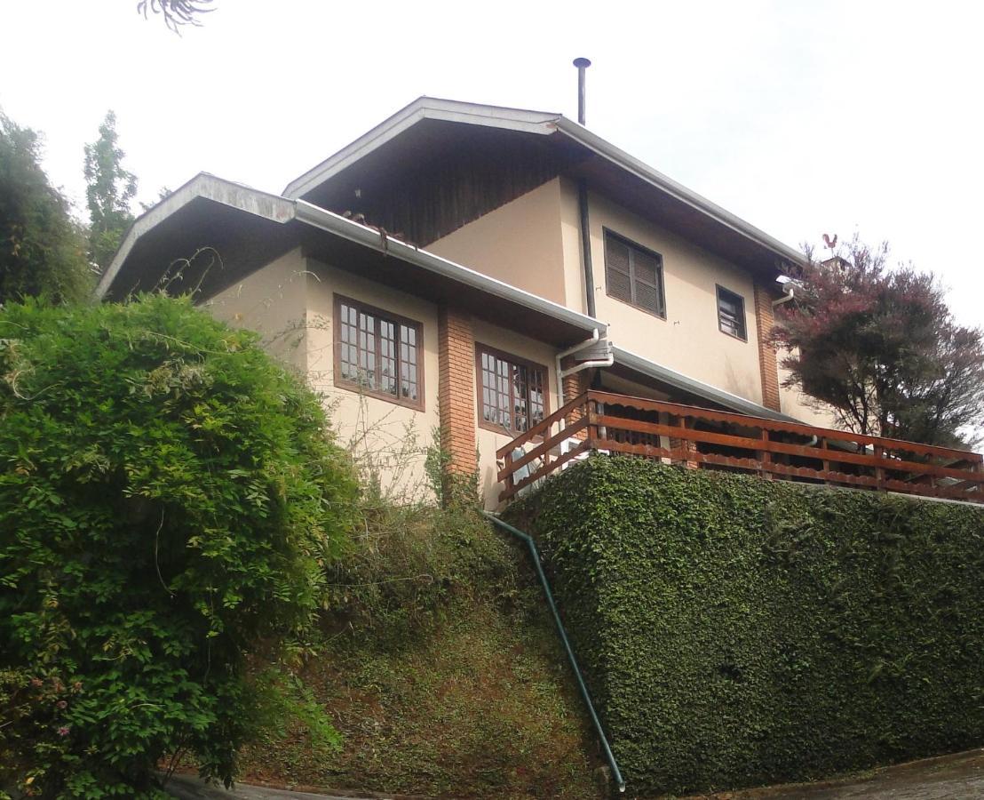 Casa Em Condominio Privado Campos do Jordão Εξωτερικό φωτογραφία