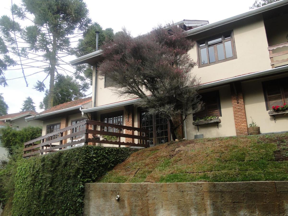 Casa Em Condominio Privado Campos do Jordão Εξωτερικό φωτογραφία