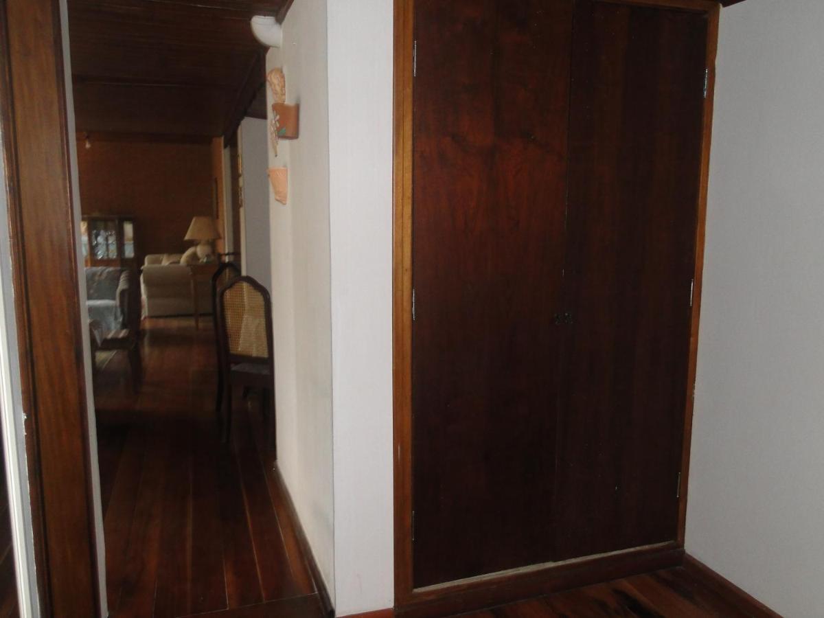 Casa Em Condominio Privado Campos do Jordão Εξωτερικό φωτογραφία