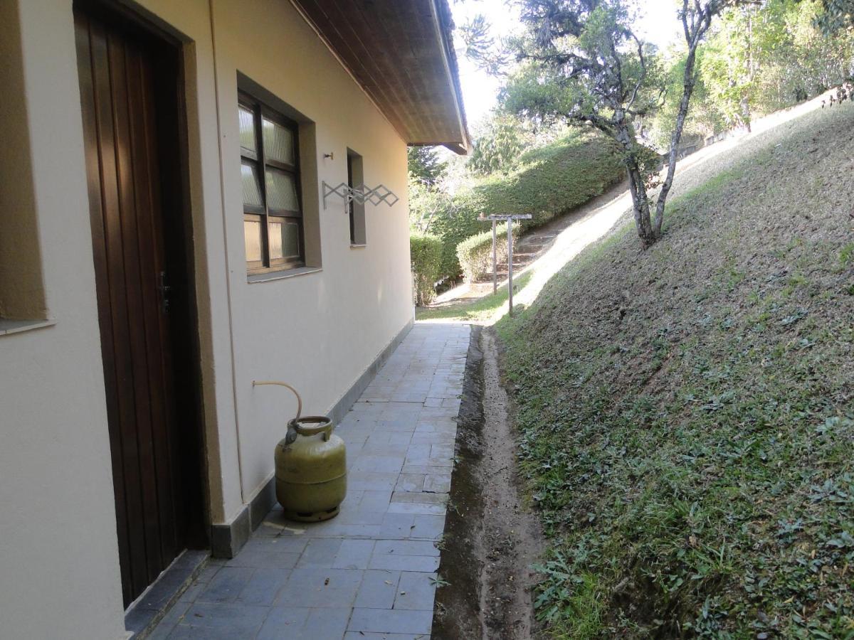 Casa Em Condominio Privado Campos do Jordão Εξωτερικό φωτογραφία