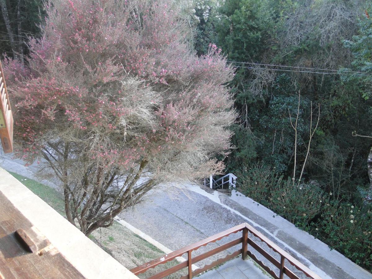 Casa Em Condominio Privado Campos do Jordão Εξωτερικό φωτογραφία